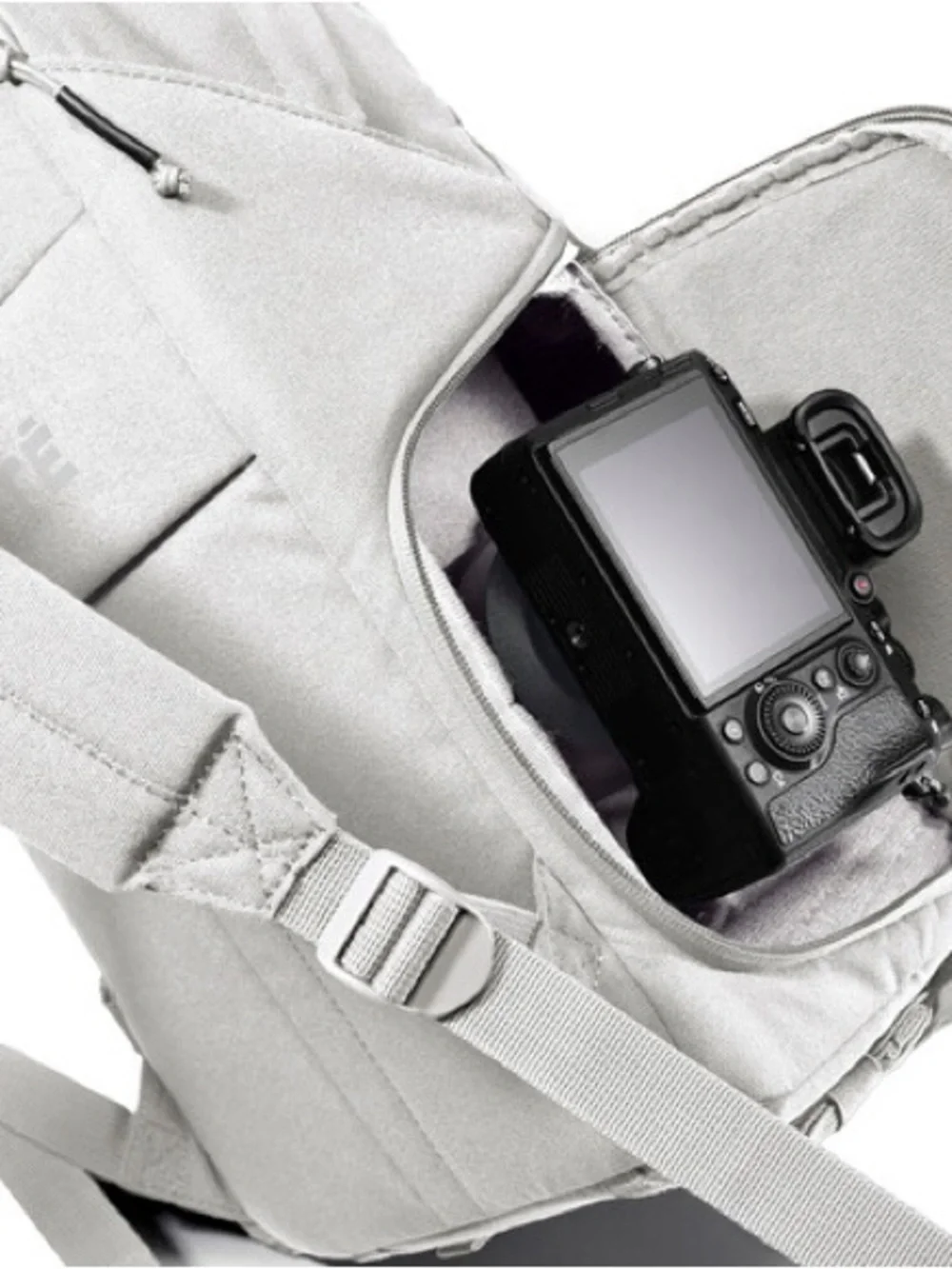 Brevite The Jumper Camera Backpack (Nimbus Gray, 18L)